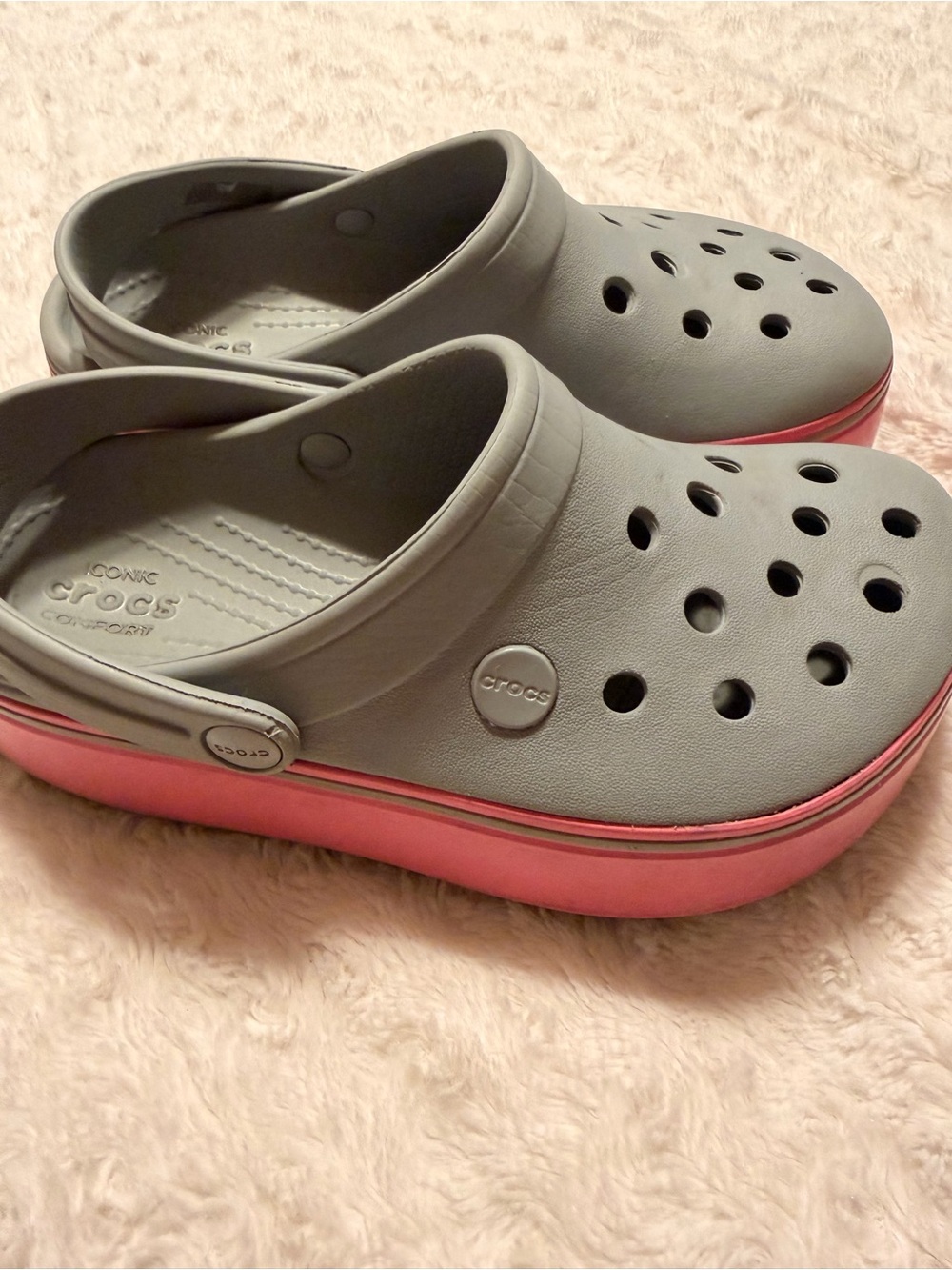 Crocs size 2 for girls